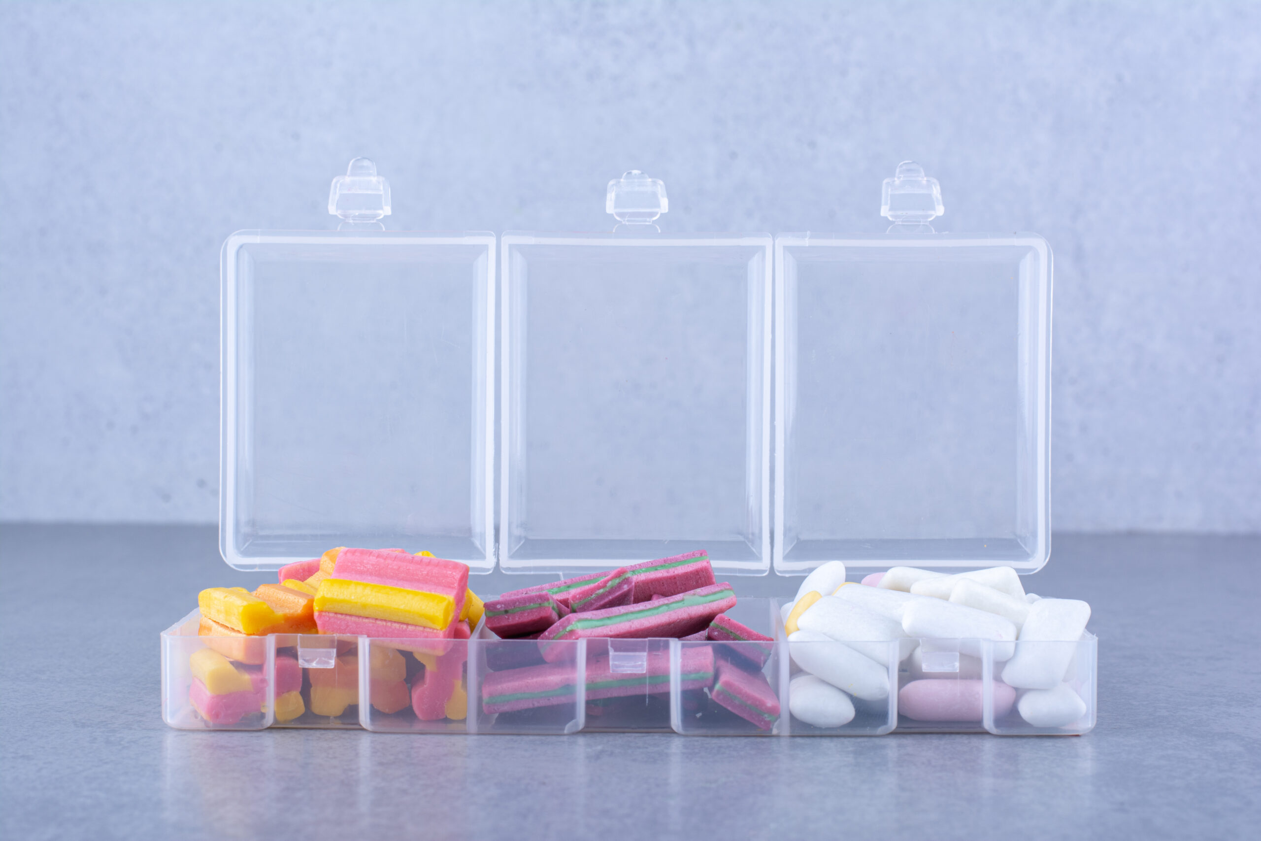 chewing gum cubes strips and tablets neatly sorte 2026 01 07 23 40 49 utc