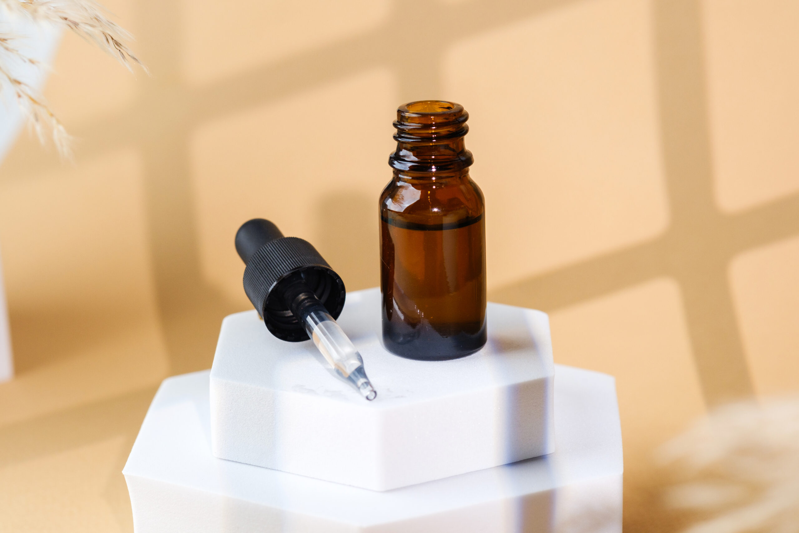 amber glass serum dropper bottle with skincare ess 2026 01 09 13 14 04 utc