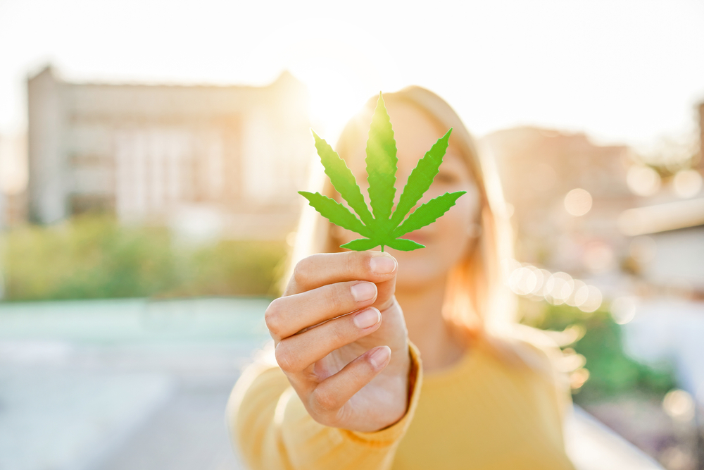 custom-cannabis-boxes