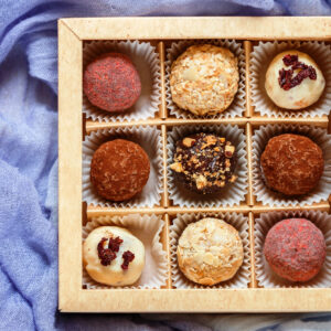 assorted truffle set of dark and white chocolate w 2026 01 09 15 07 04 utc