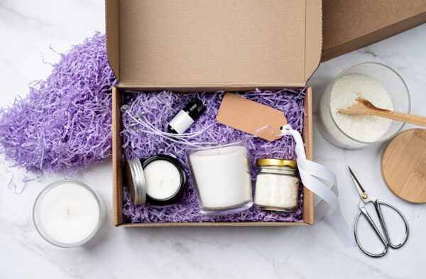 candle diy gift box with soy wax candle tag and 2026 01 09 01 19 21 utc