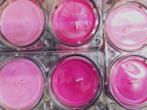 candles in pink shades 2026 01 06 09 25 43 utc