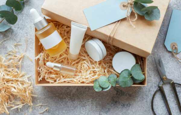 carton box beauty subscription service 2026 03 16 02 09 58 utc