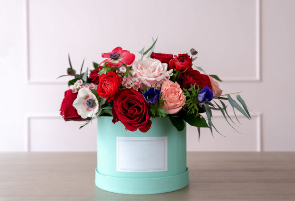 beautiful bouquet of flowers in a box 2026 03 17 03 59 08 utc
