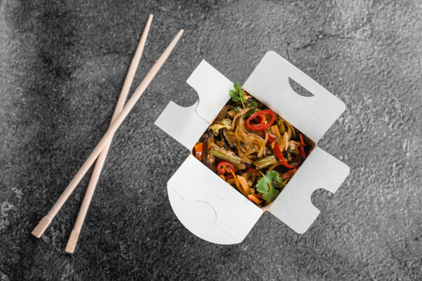 black wok container with rice noodles fast food d 2026 04 05 00 12 56 utc