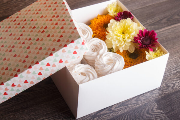 box with white zephyr and sunflowers and chrysanth 2026 03 24 07 41 43 utc