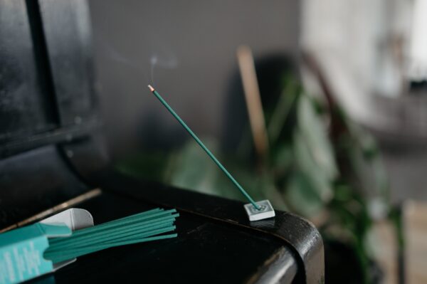 green aroma stick 2026 01 06 10 08 08 utc