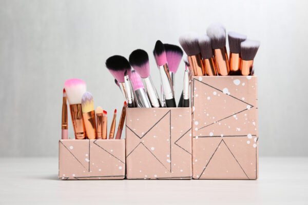 organizers with professional makeup brushes on lig 2026 03 18 05 07 19 utc