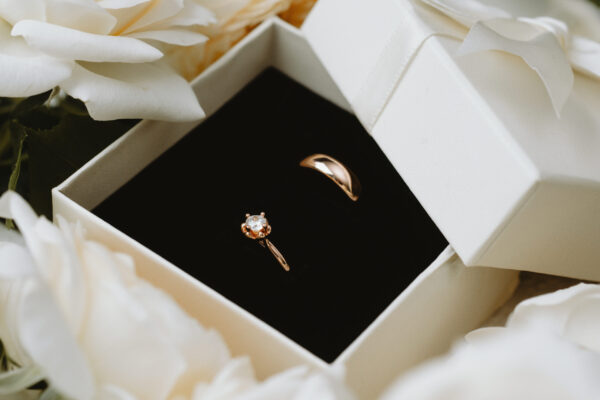 engagement ring and wedding ring in box 2026 01 09 12 24 12 utc