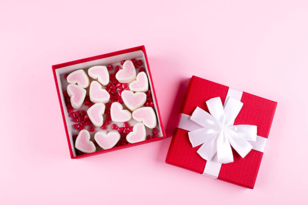 gift box with candy sweet heart for valentines day 2026 03 20 00 14 17 utc