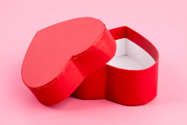 heart shaped gift box with open lid 2026 03 26 07 32 22 utc