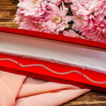 necklace gift in box with pink flowers 2026 03 26 04 43 39 utc